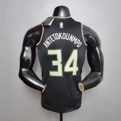 Giannis Antetokounmpo Bucks